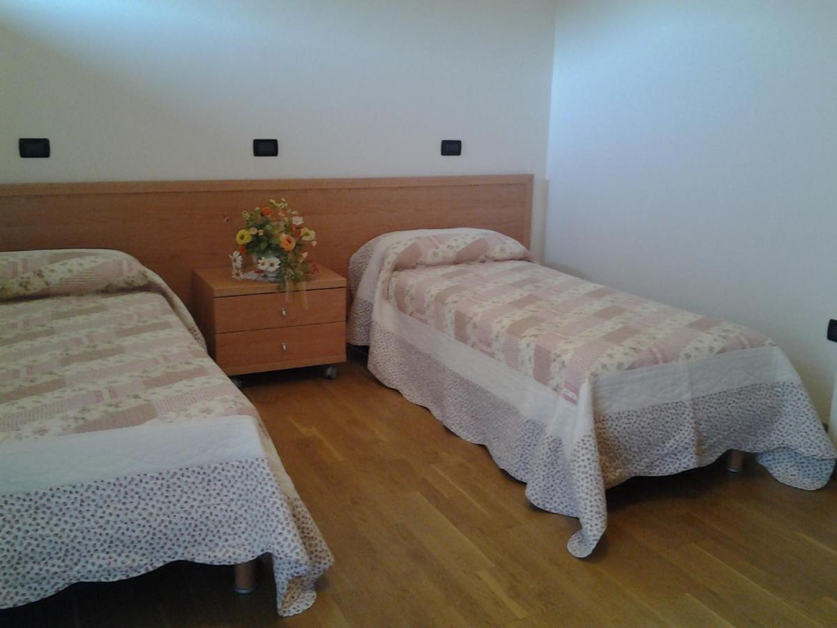 Casa Vacanze La Palanca Revine Lago Luaran gambar